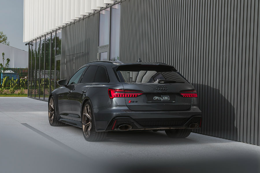 Najem Audi RS6 Actinia